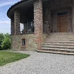 بيت ضيافة Moglietta Host In Langhe Albaretto della Torre