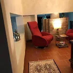 Moglietta Host In Langhe * Albaretto della Torre