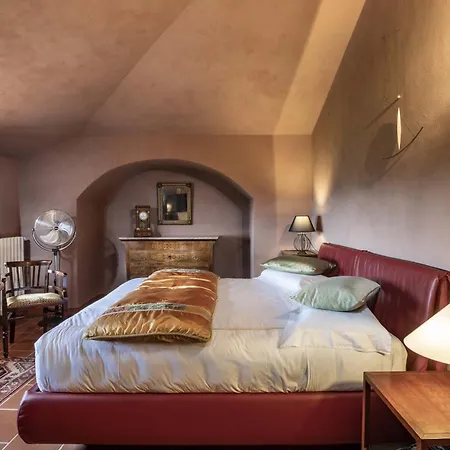 Konukevi Moglietta Host In Langhe Albaretto della Torre