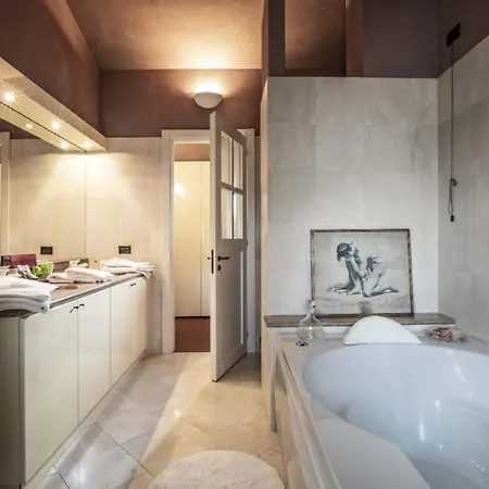 Konukevi Moglietta Host In Langhe Albaretto della Torre