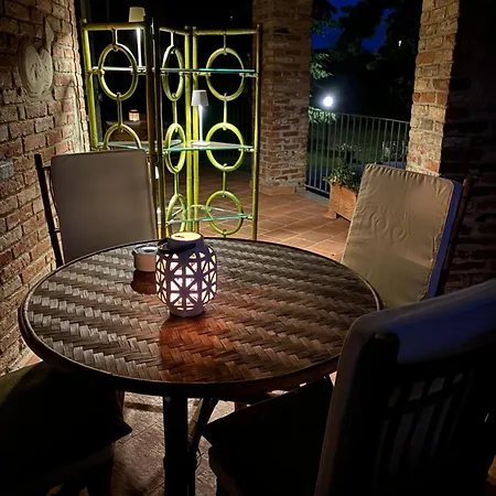 Moglietta Host In Langhe